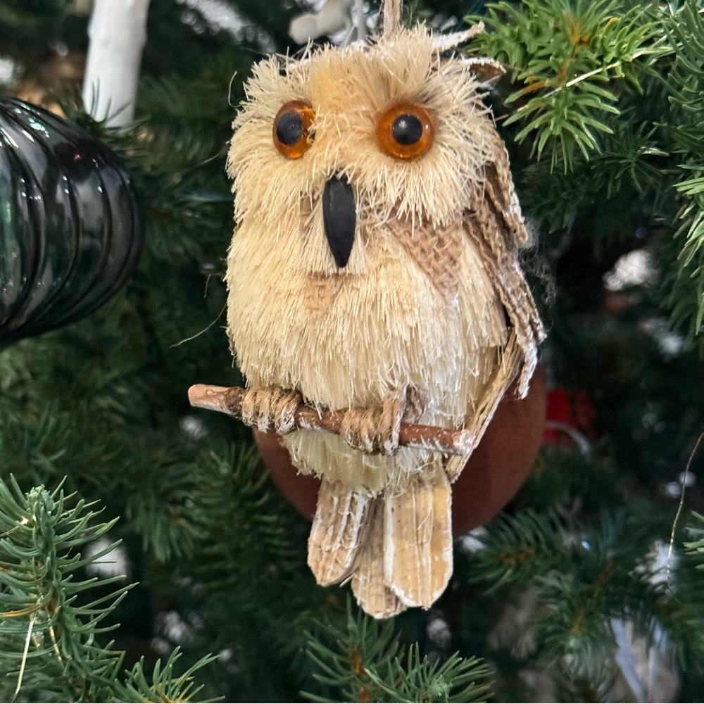 2/ CHRISTMAS FOREST OWL ORNAMENT FURRY  BIRD